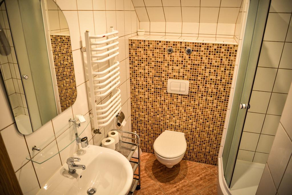 Gosciniec Nad Potokiem Bed & Breakfast 2*
