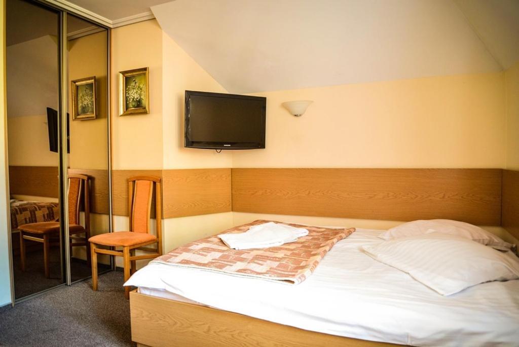 Gosciniec Nad Potokiem Bed & Breakfast 2*