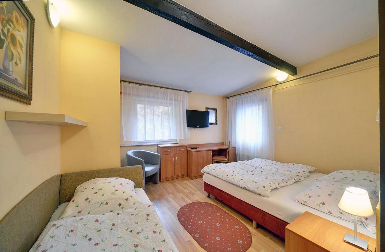 Gosciniec Nad Potokiem Bed & Breakfast